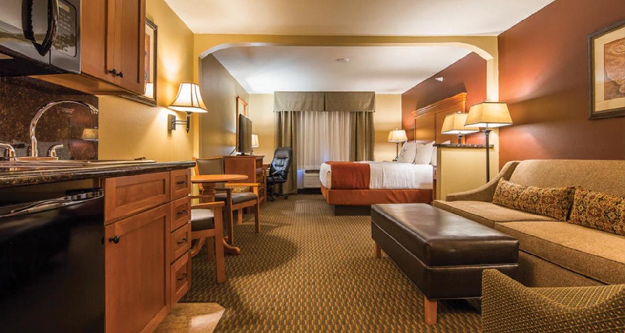 Best Western Plus Deer Park Hotel And Suites Craig Oda fotoğraf
